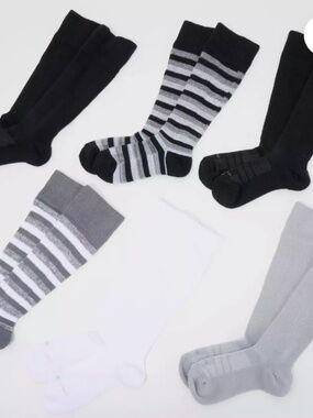 Tommie Copper 6 pack SnugStay OTC Compression Socks Basic stripe, Medium NWT